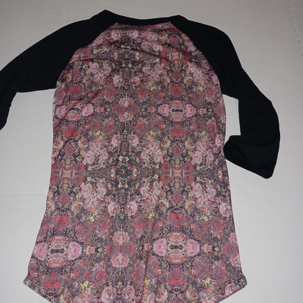 Lularoe Randy top xxs - Picture 2 of 5